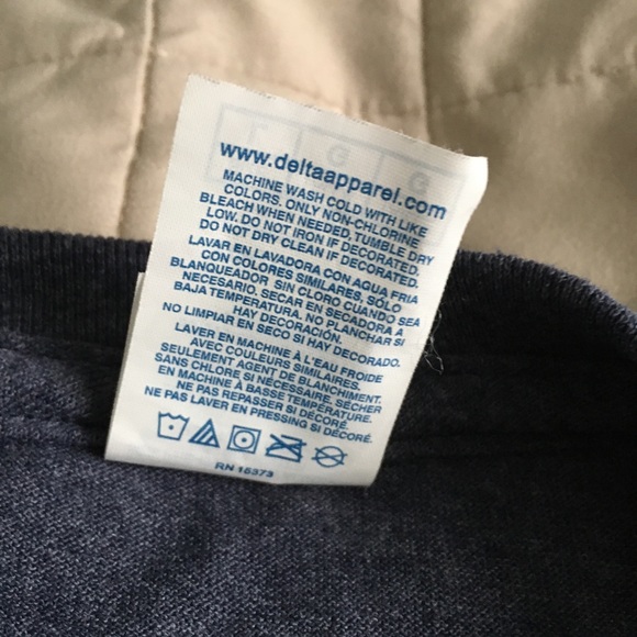 RETRO COOL PEACE LOGO TEE - Picture 6 of 7